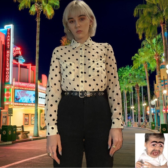 Cute sheer polka dot blouse - Picture 1 of 7